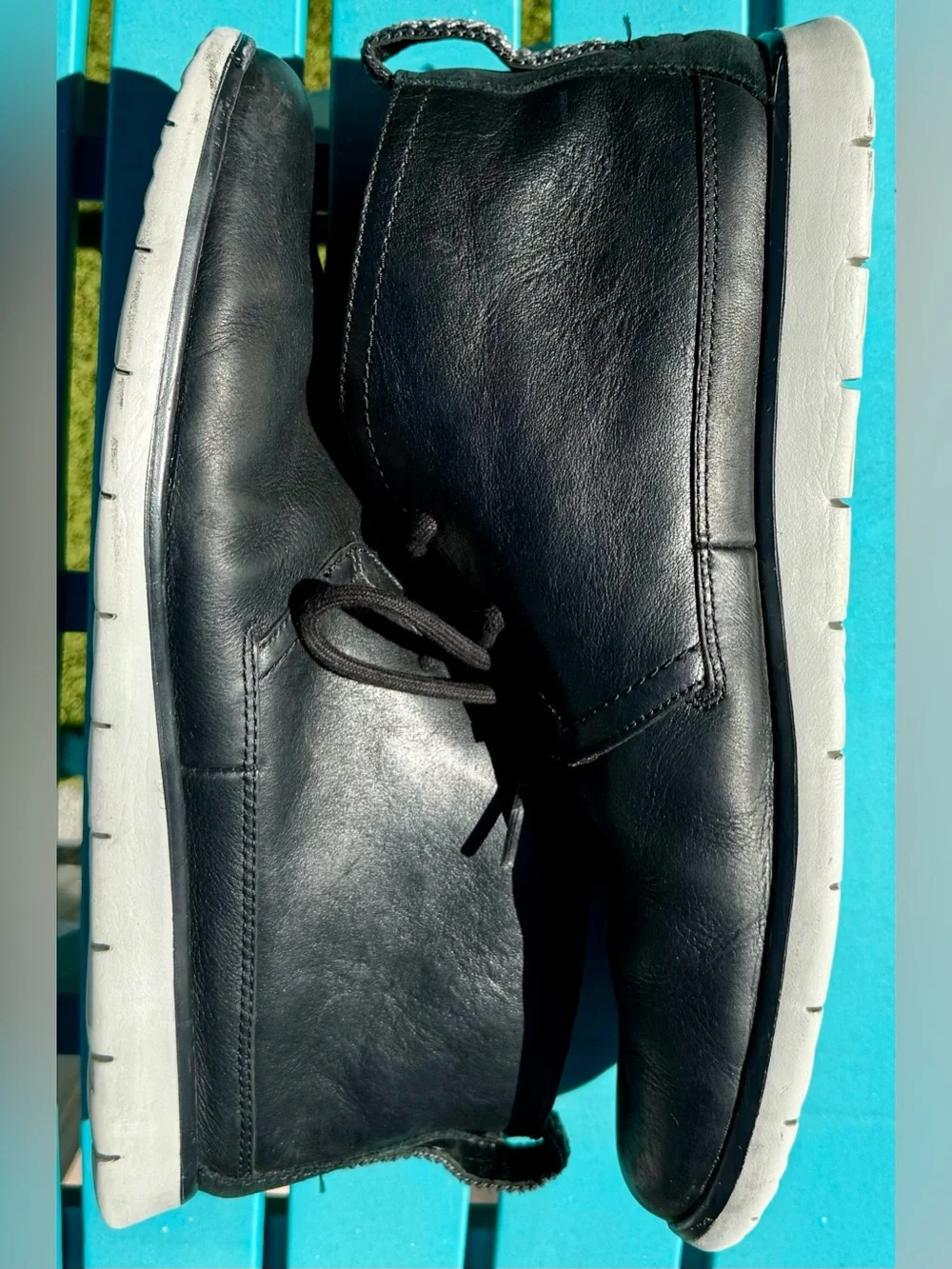 UGG Freamon Waterproof Chukka Boots Black Leather Men’s 10.5